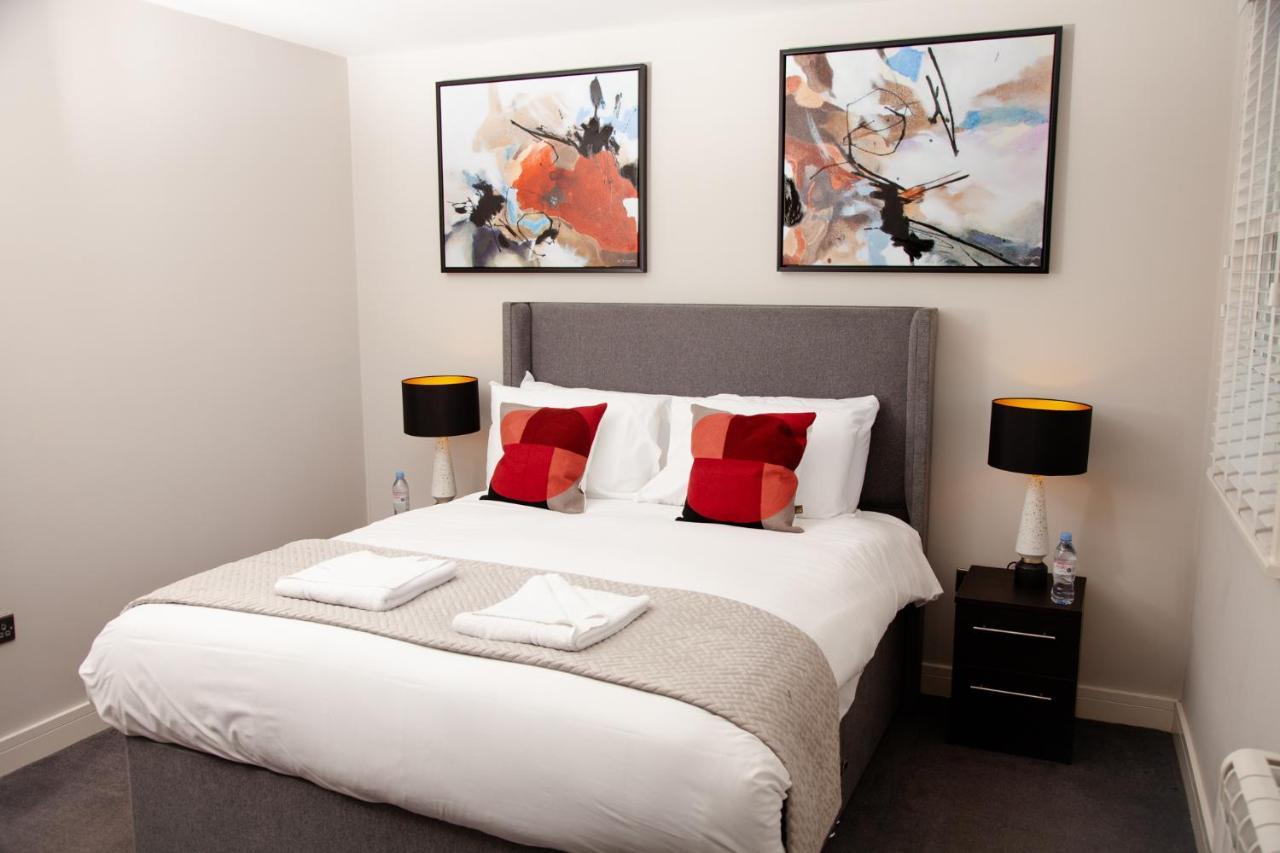 סווינדון High Life Serviced Apartments - Old Town מראה חיצוני תמונה