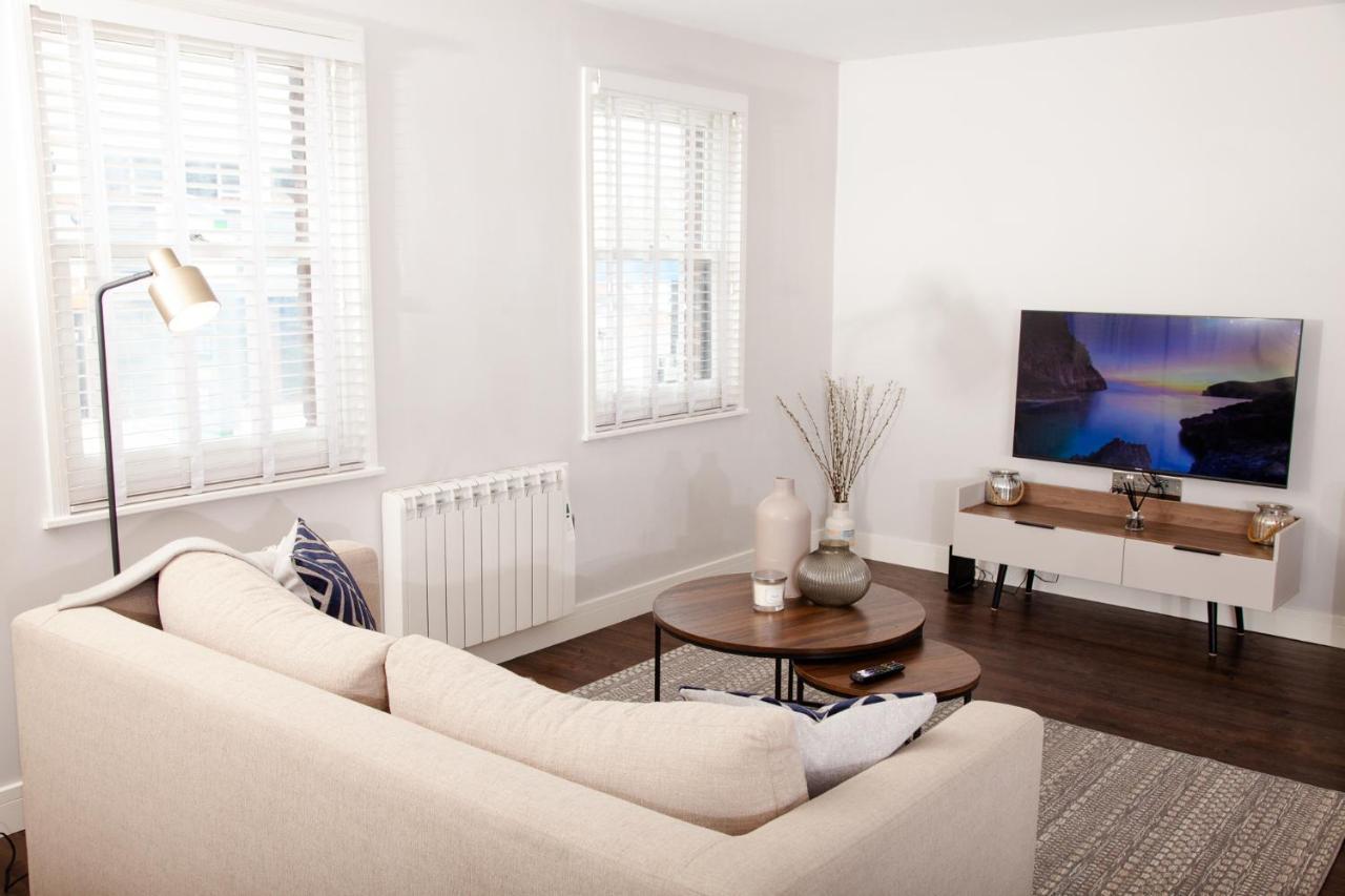 סווינדון High Life Serviced Apartments - Old Town מראה חיצוני תמונה