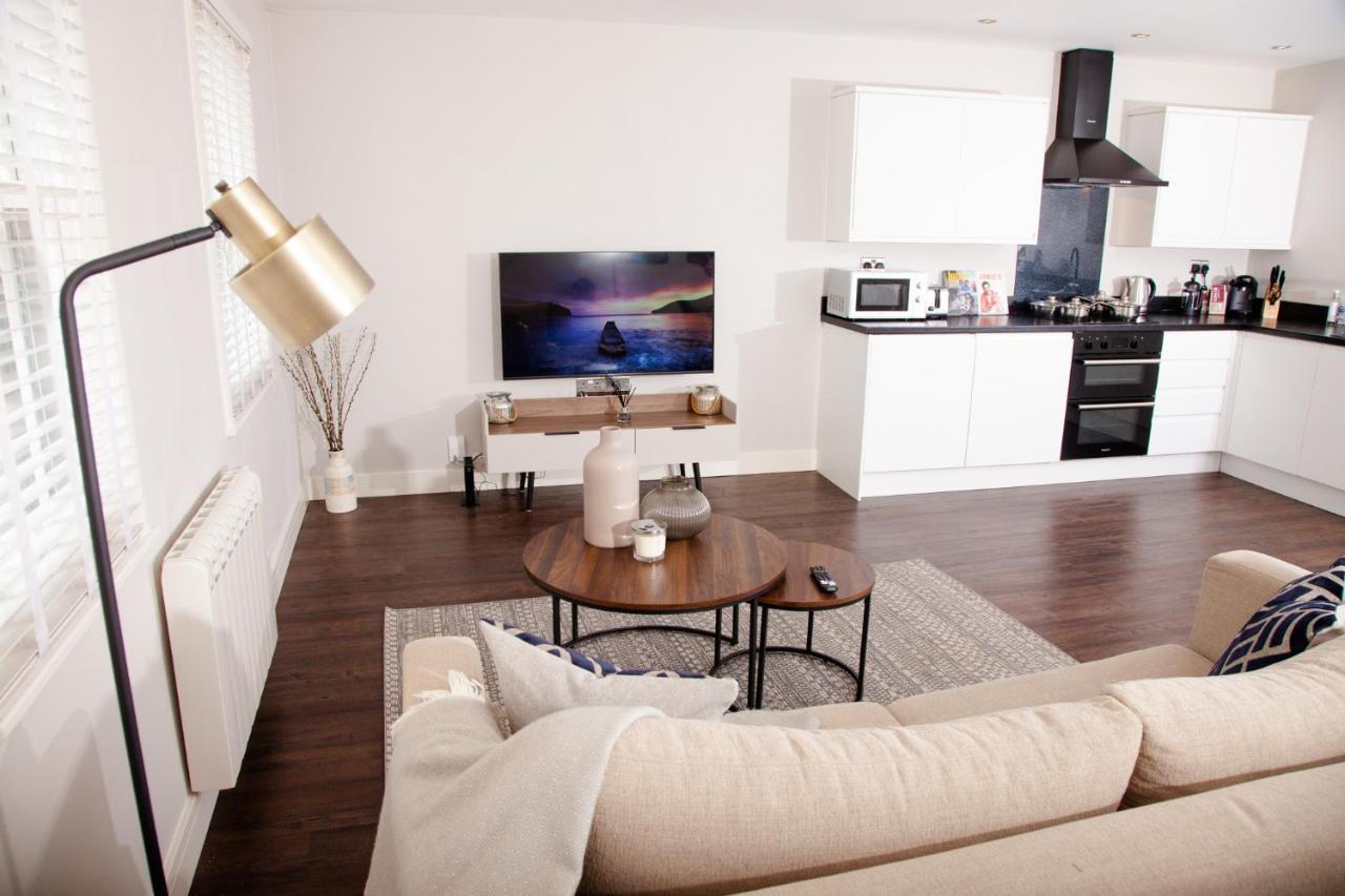 סווינדון High Life Serviced Apartments - Old Town מראה חיצוני תמונה