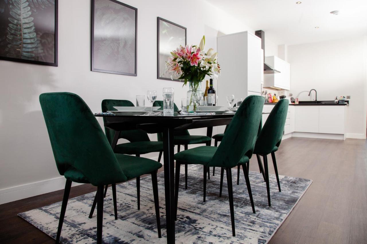 סווינדון High Life Serviced Apartments - Old Town מראה חיצוני תמונה