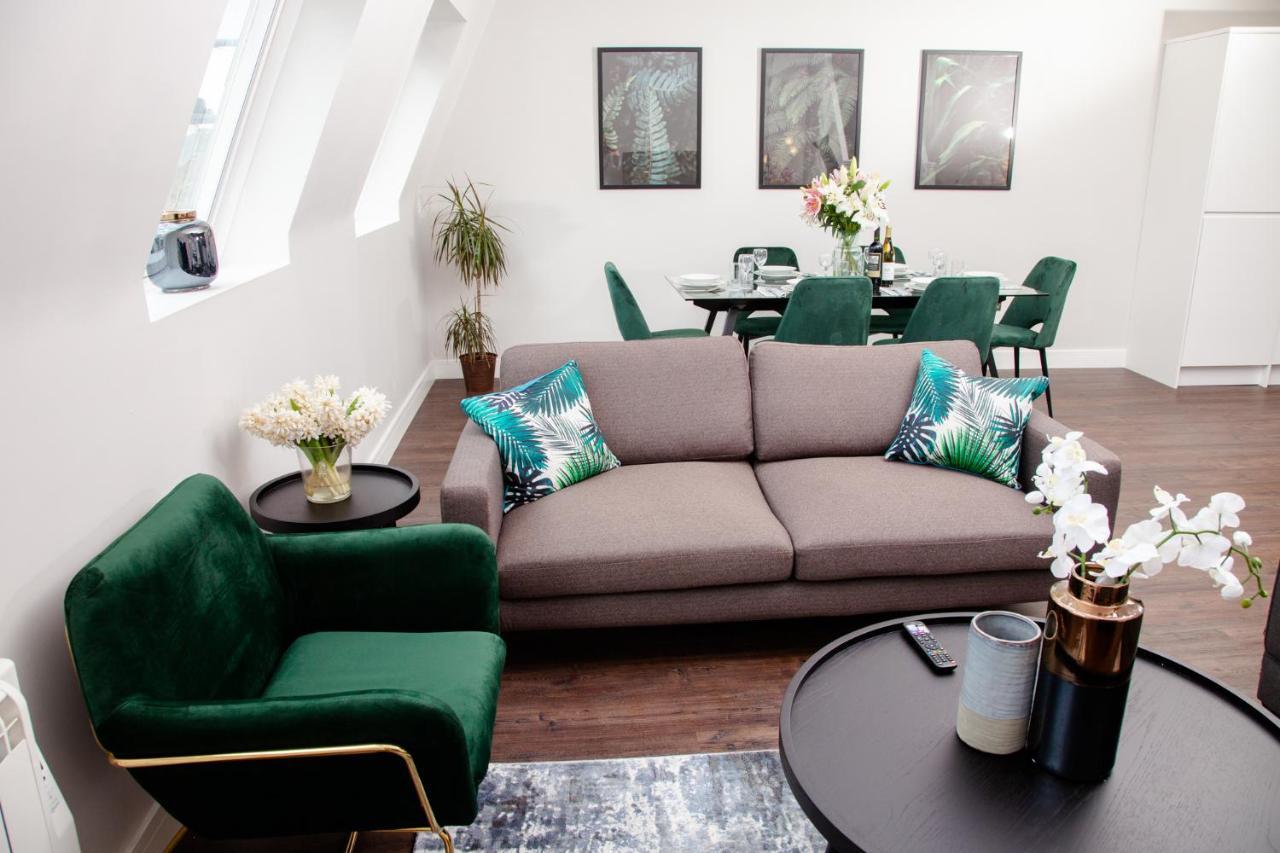 סווינדון High Life Serviced Apartments - Old Town מראה חיצוני תמונה
